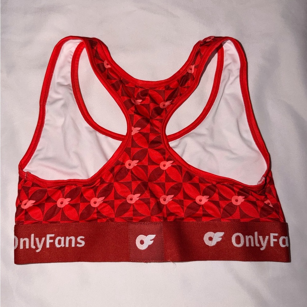 Red Patterned Sports Bra - Picture 2 of 2